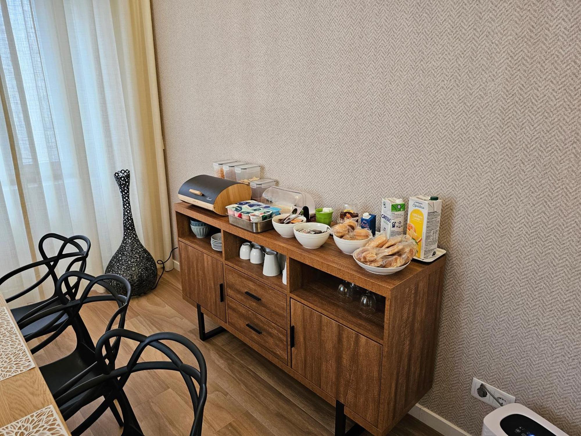 Surfsoul Guesthouse - Bed And Breakfast Peniche Eksteriør billede