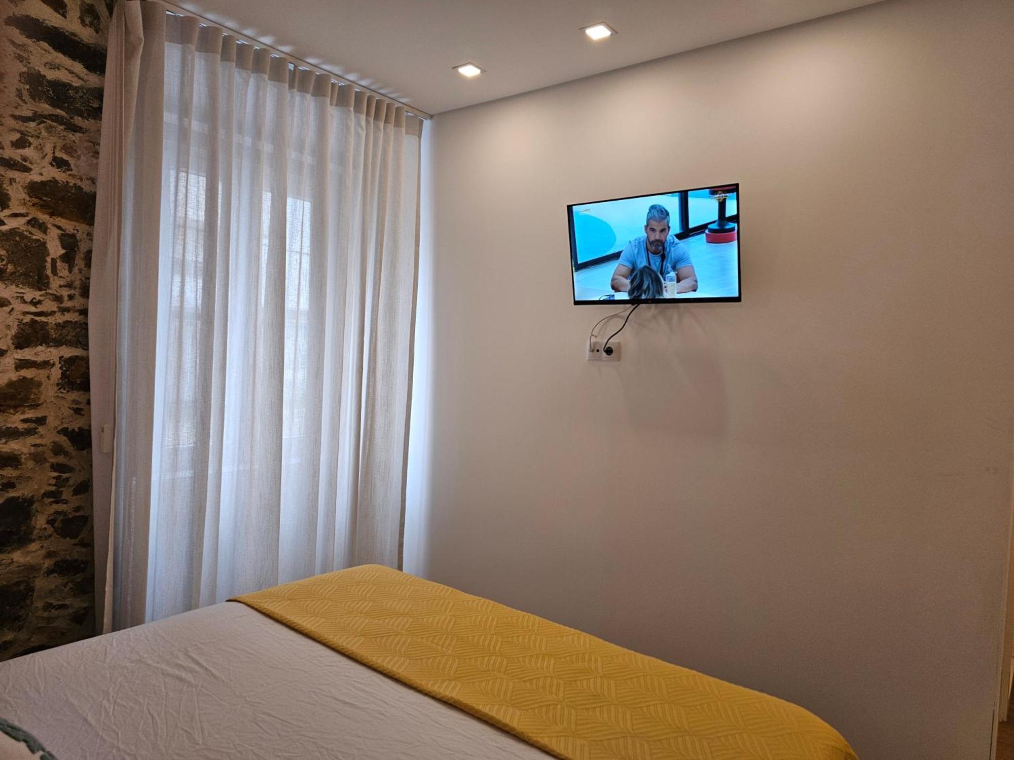 Surfsoul Guesthouse - Bed And Breakfast Peniche Eksteriør billede