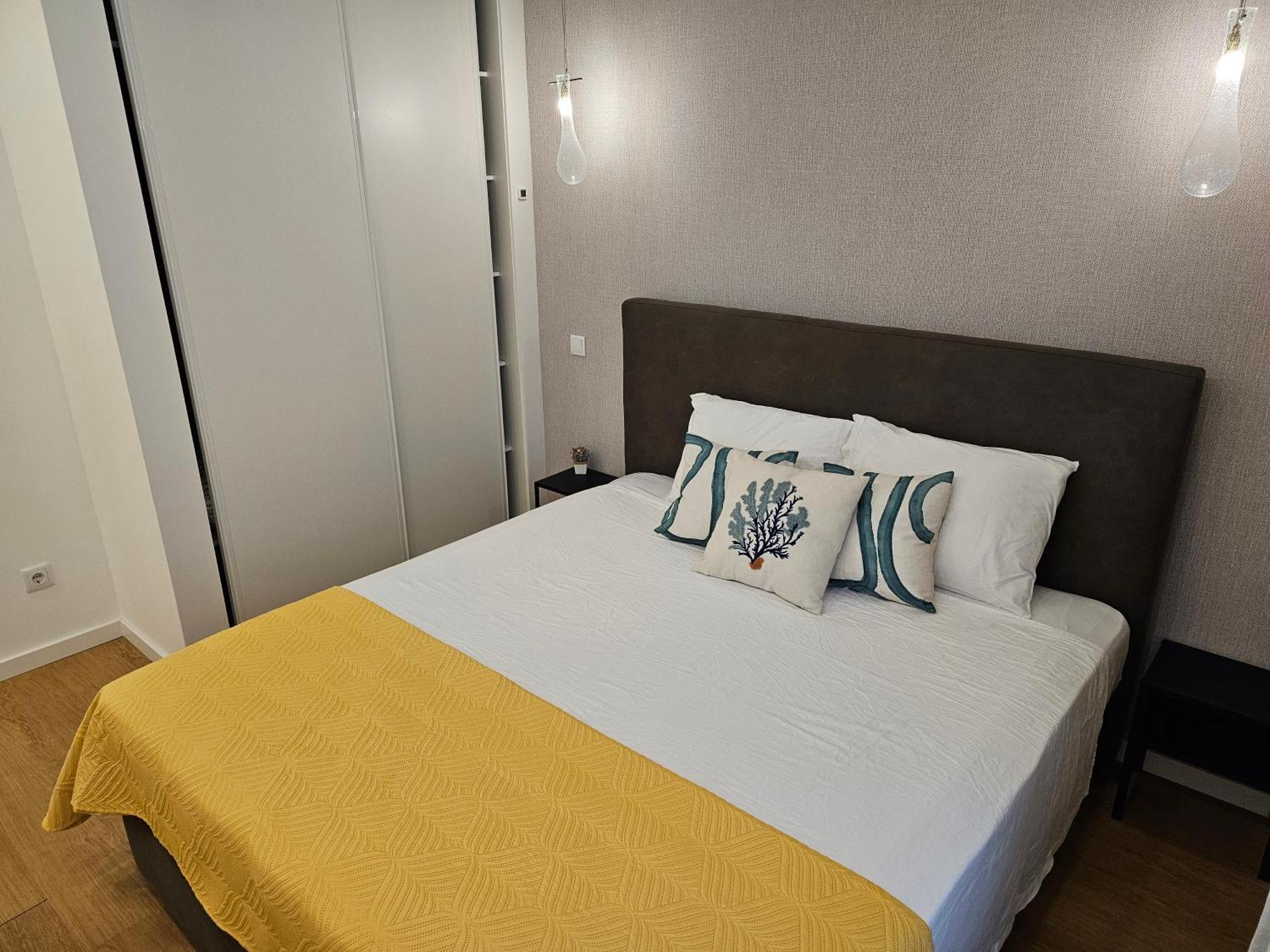 Surfsoul Guesthouse - Bed And Breakfast Peniche Eksteriør billede